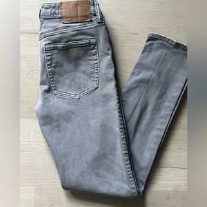 Mens American Eagle Slim Fit, Gray, denim jeans. Size 28x32